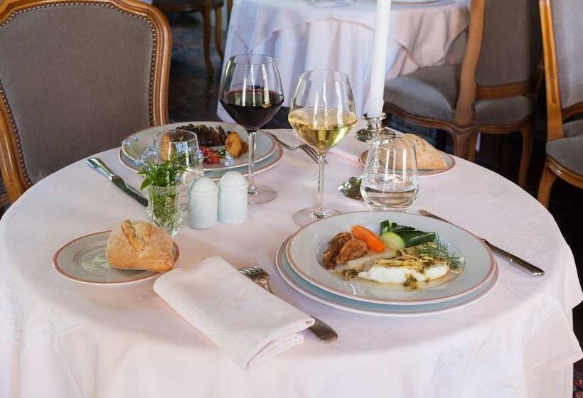 בית מלון כפרי Château Du Landel