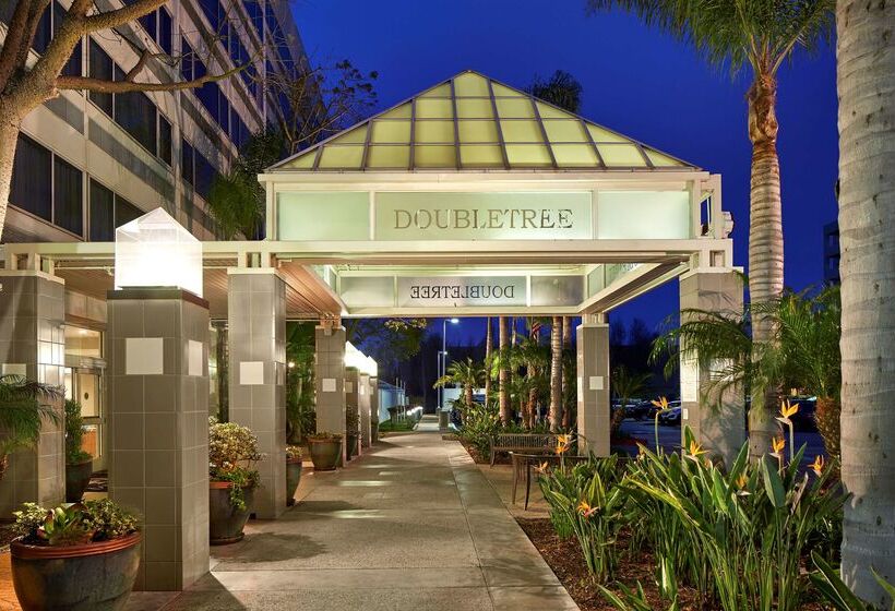 هتل Doubletree By Hilton Lax El Segundo