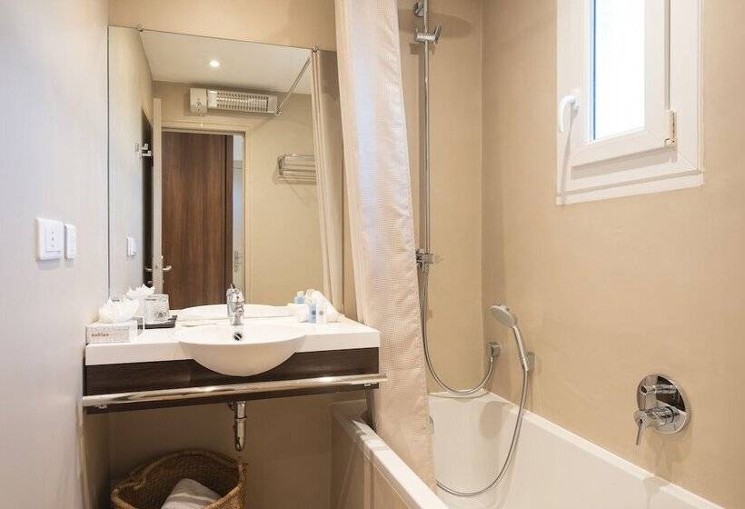 ホテル Hôtel Font Mourier
