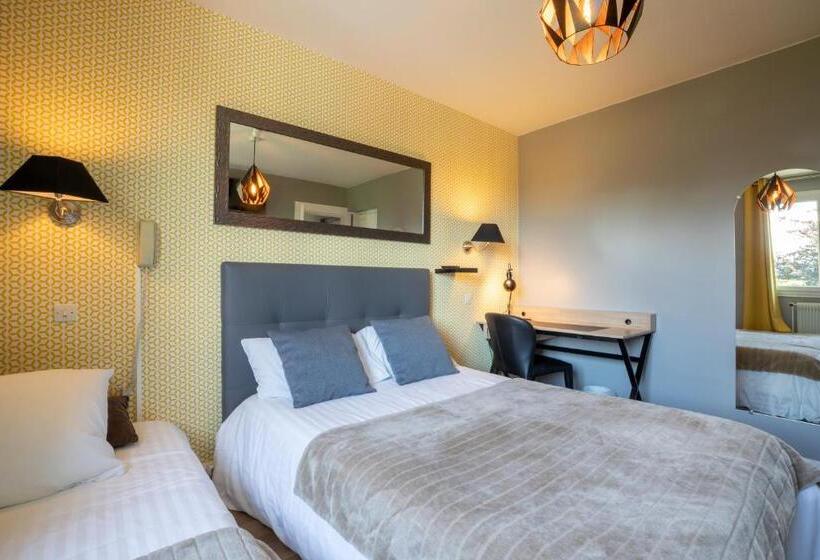 Отель Hôtel Parc Adélie   Logis Hôtels