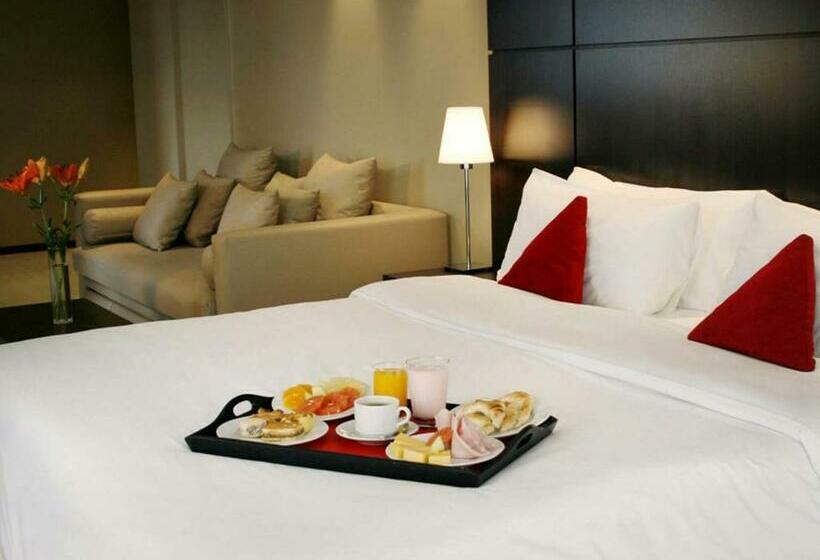 هتل Htl City Baires