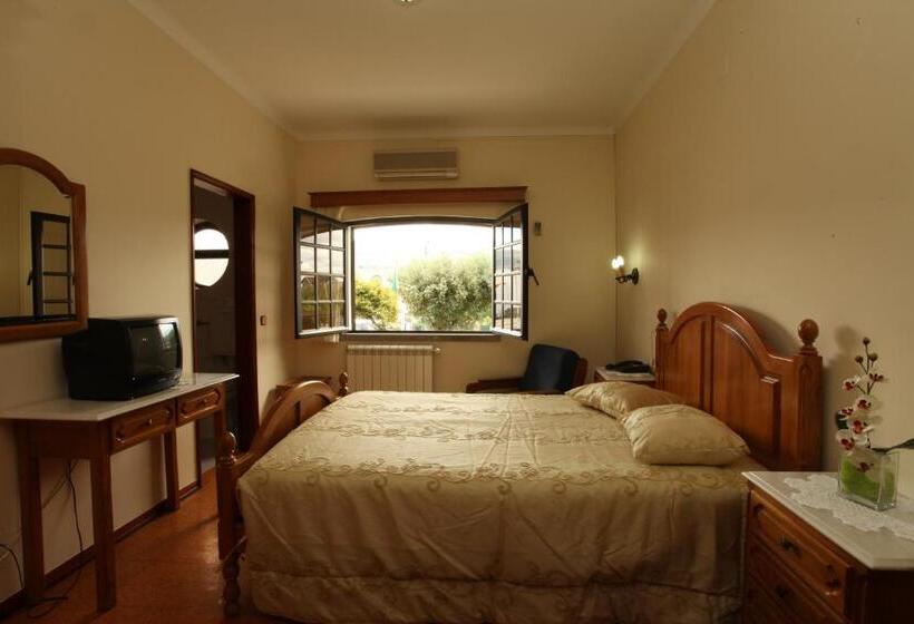 בית מלון כפרי Residencial Sra. Da Lomba