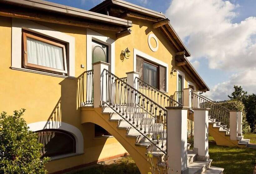 فندق Villa Rizzo Resort And Spa