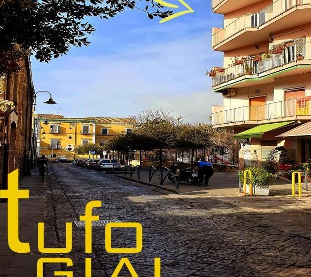 민박 Tufo Giallo Rooms