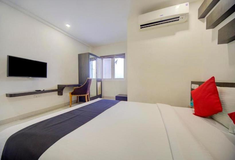 Отель Capital O 78164 Akshaya Business