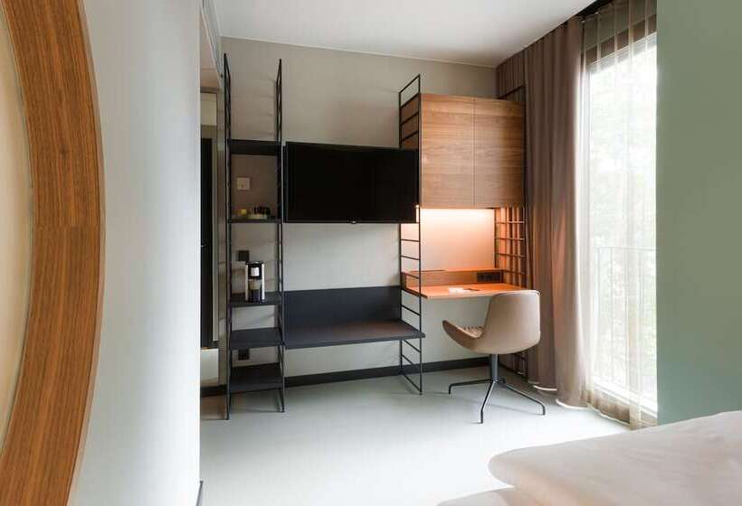 هتل Emilu Design