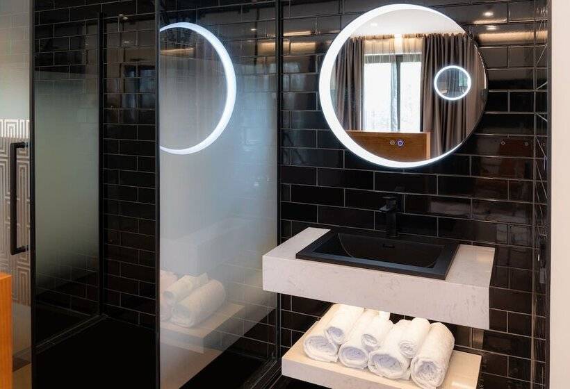 هتل Ohtel Auckland