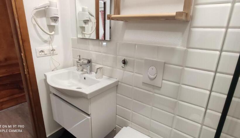 פנסיון Guesthouse Tershana