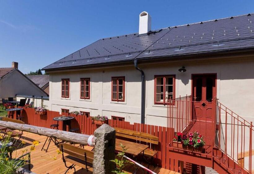 پانسیون Měšťanský Dům   Kulturní Památka Mlýnská 119