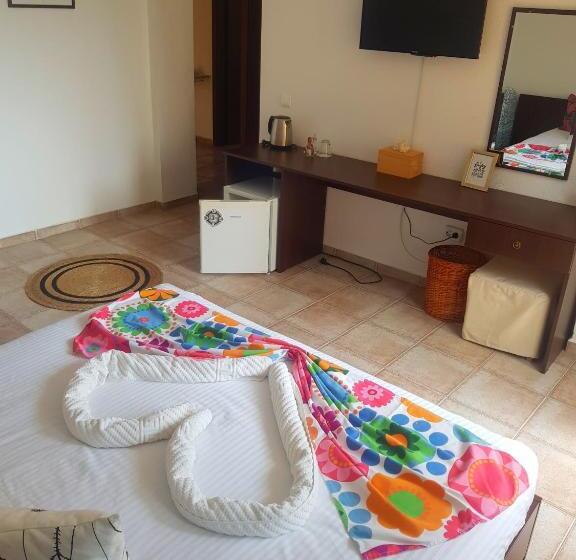 پانسیون Vila Eclipse Mamaia Nord