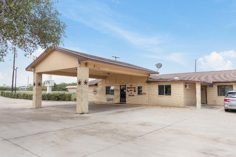 호텔 Freer Executive Inn And Studios