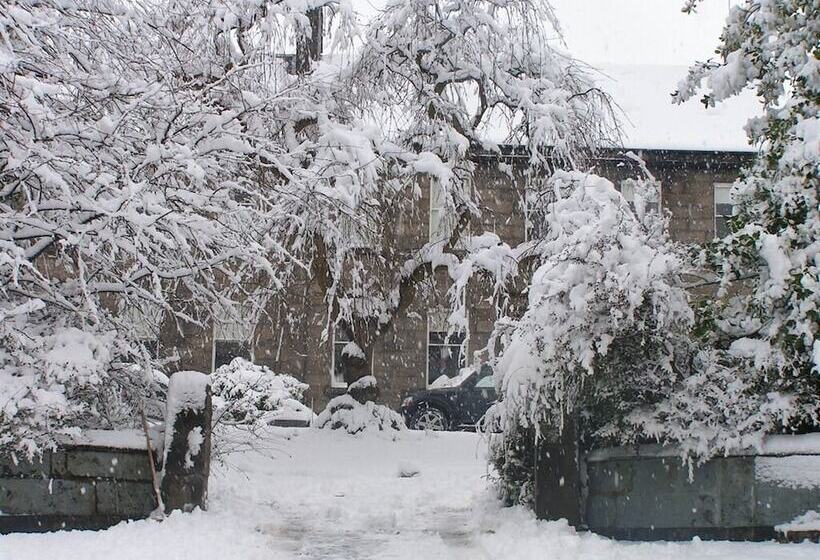 Ashtree House Hotel, Glasgow Airport & Paisley