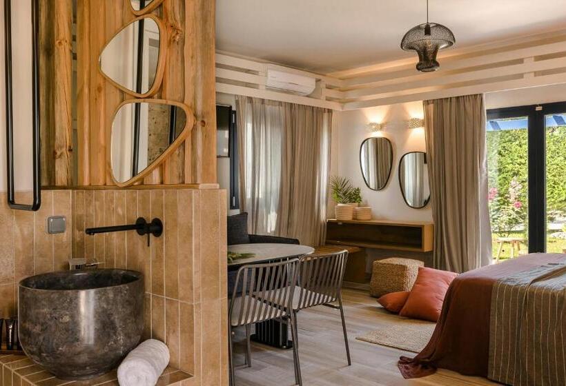 Avithos Resort