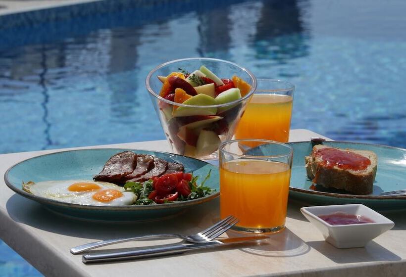 هتل Anny Residences & Suites