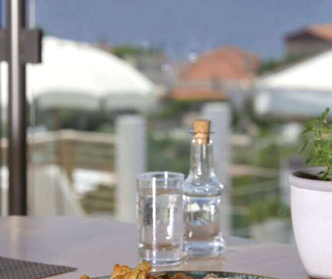 هتل Anny Residences & Suites