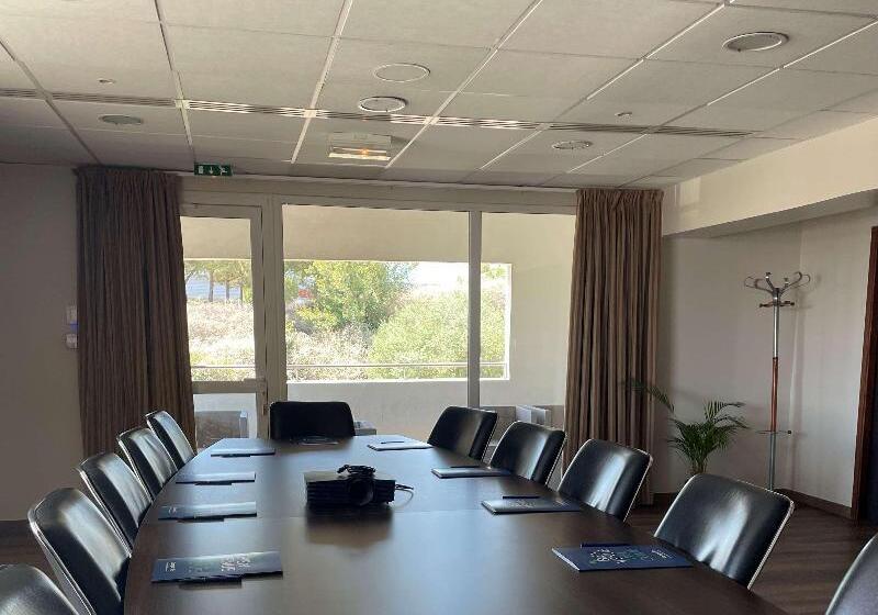 Hotell Campanile Montpellier Ouest Croix D Argent