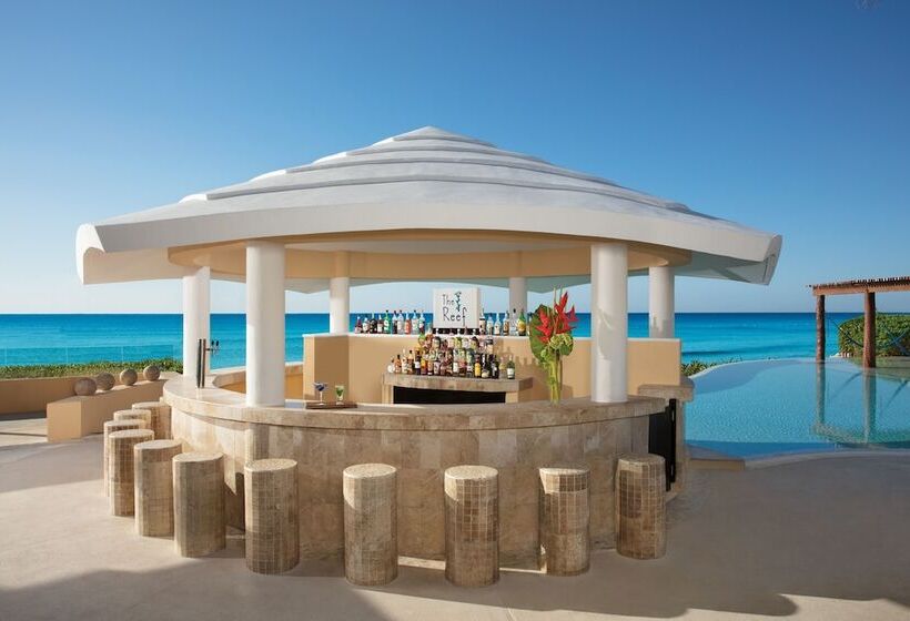 هتل Dreams Jade Resort & Spa  All Inclusive
