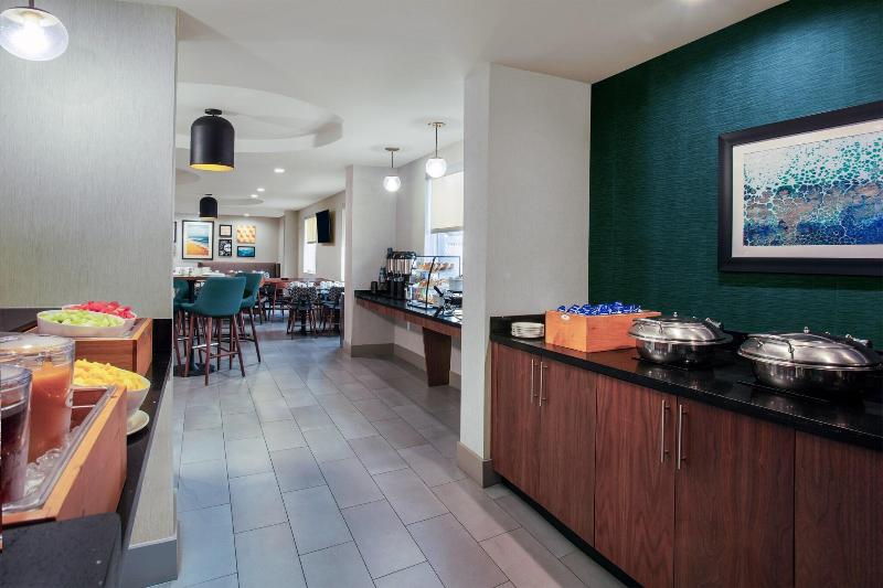 هتل Four Points By Sheraton Fort Lauderdale Airport  Dania Beach