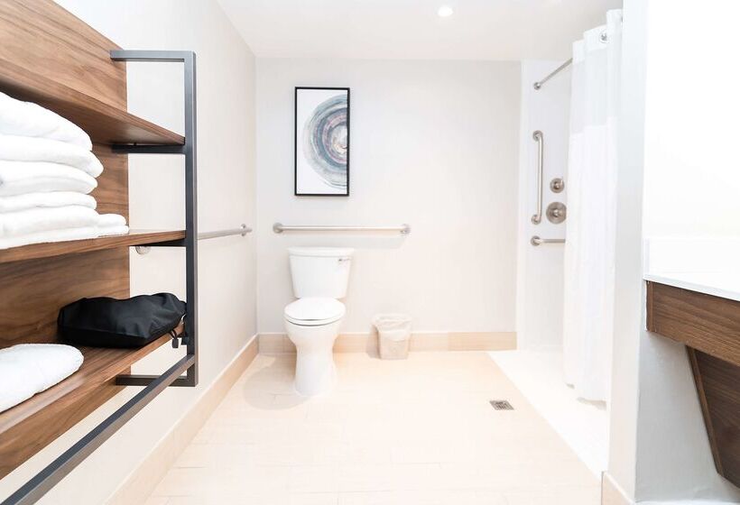 酒店 Hilton Garden Inn Fairfax