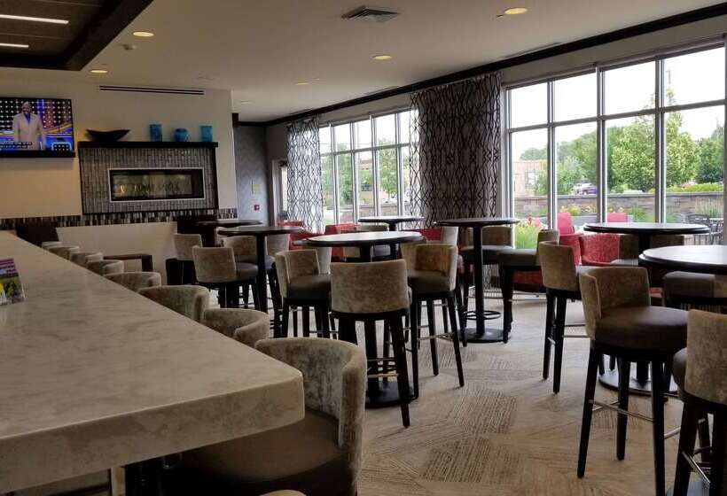 בית מלון כפרי Hilton Garden Inn Great Falls