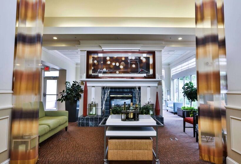 בית מלון כפרי Hilton Garden Inn State College