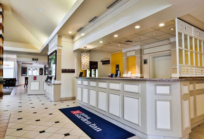 Отель Hilton Garden Inn State College