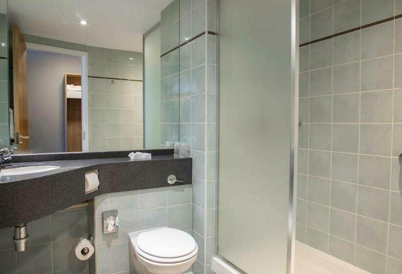 فندق Knowsley Inn & Lounge