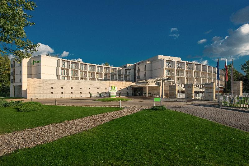 酒店 Holiday Inn Resort Warsaw Józefów, An Ihg