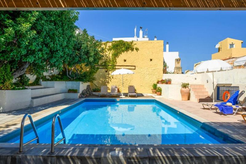 ホテル Kalimera Village