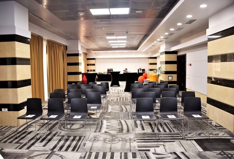 هتل Mercure Bucharest Unirii
