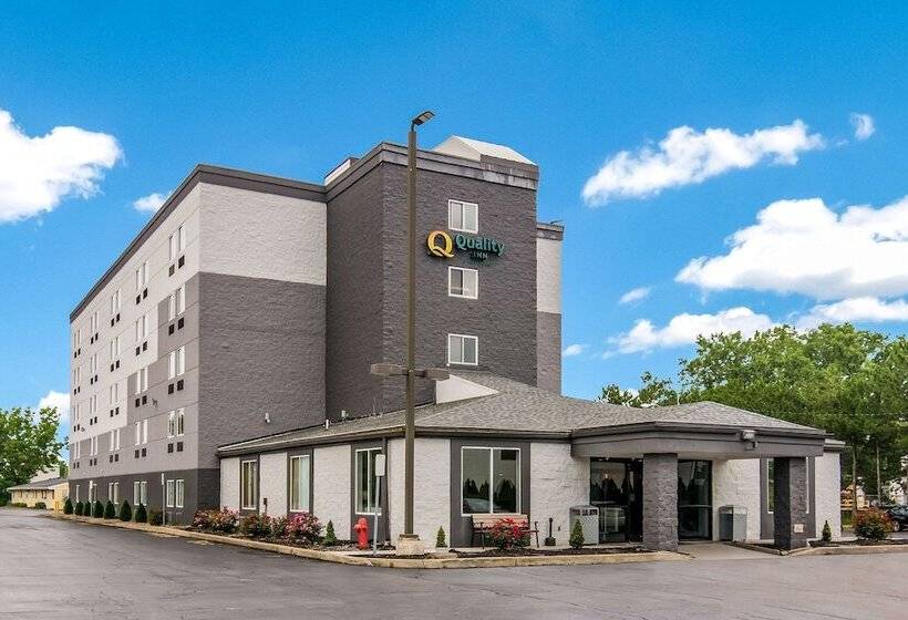 هتل Quality Inn