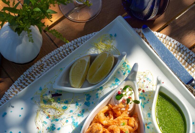 هتل Aquila Elounda Village Resort, Suites & Spa