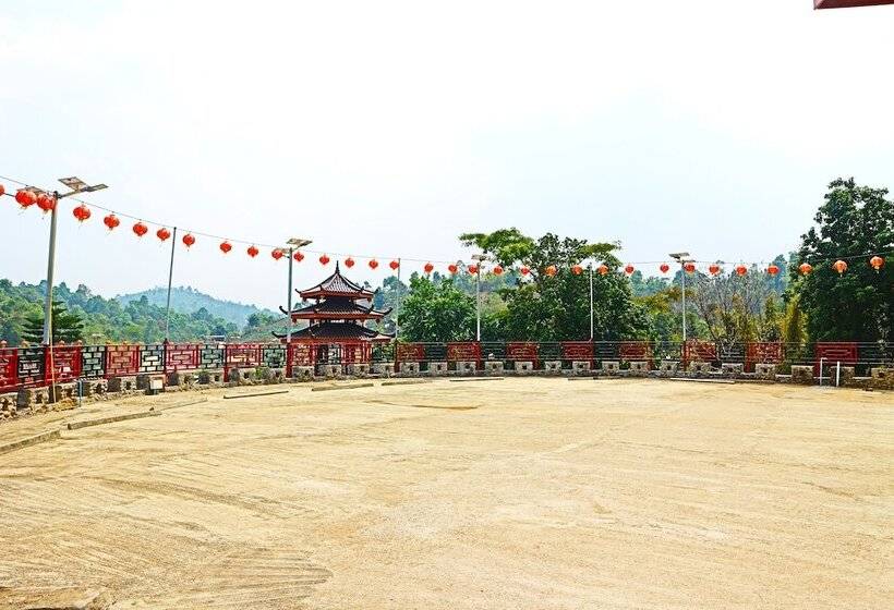 هتل Chasa Rakthai Resort