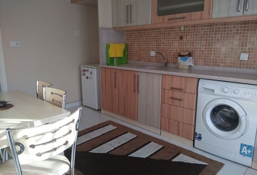 H&m House Butik Otel