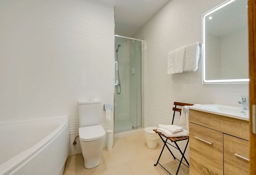 Hostal Restaurante La Pinta