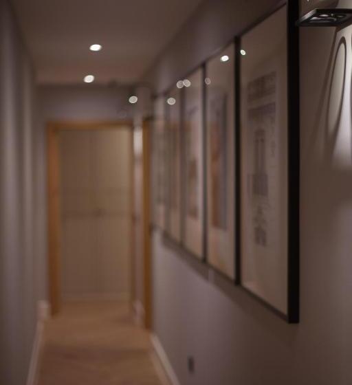 مسافرخانه Suites You Soho