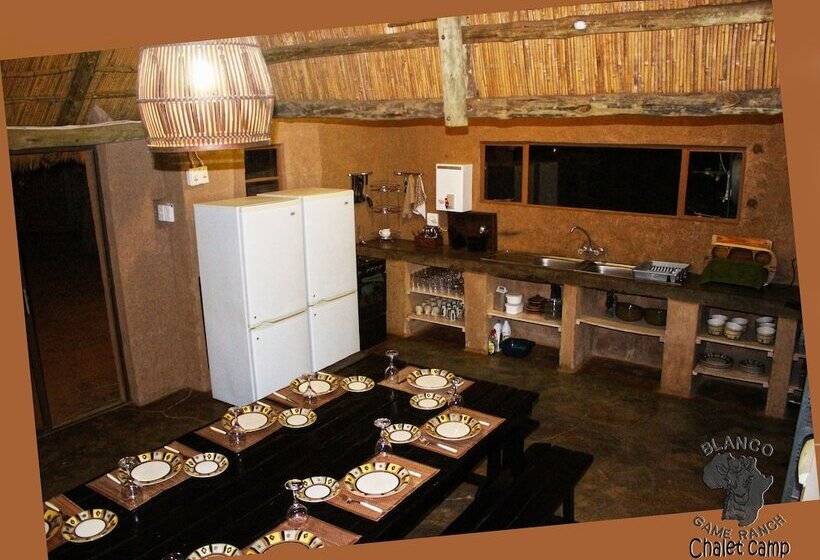ホテル Blanco Hunting Safaris Game Ranch