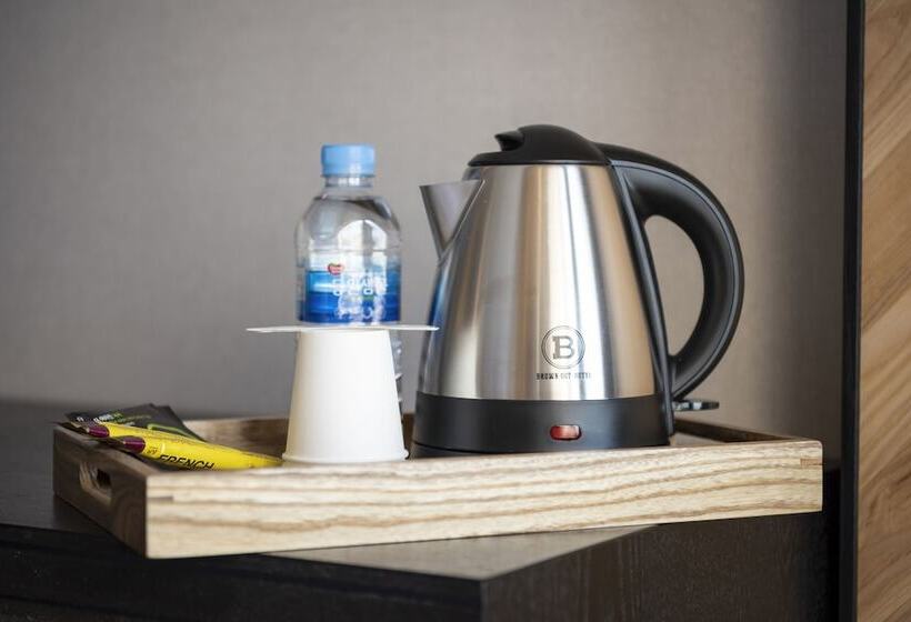 בית מלון כפרי Brown Dot Tongyeong