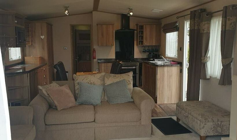 בית מלון כפרי 2bed Caravan  Oakdene Forest Park