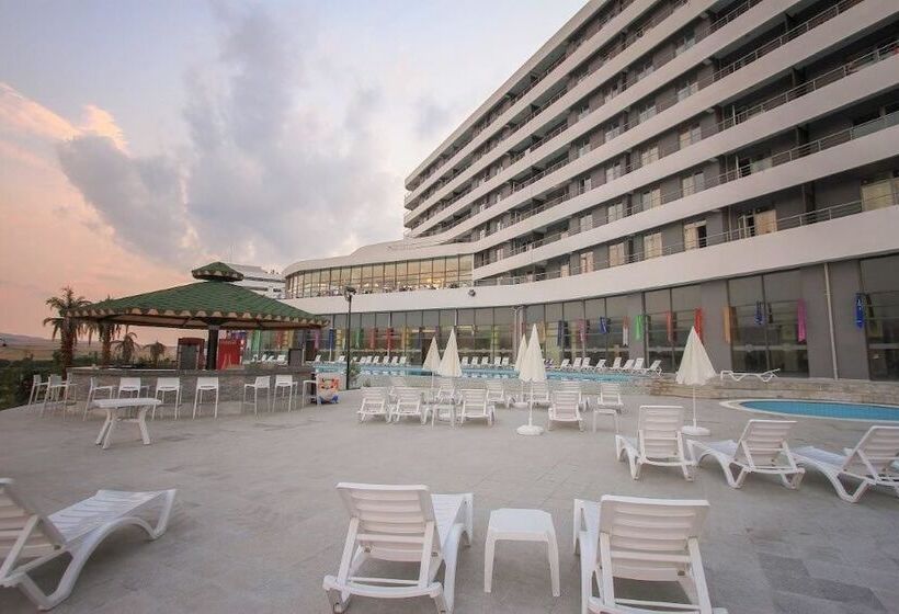 בית מלון כפרי Naskon Sapphire Resort Thermal & Spa