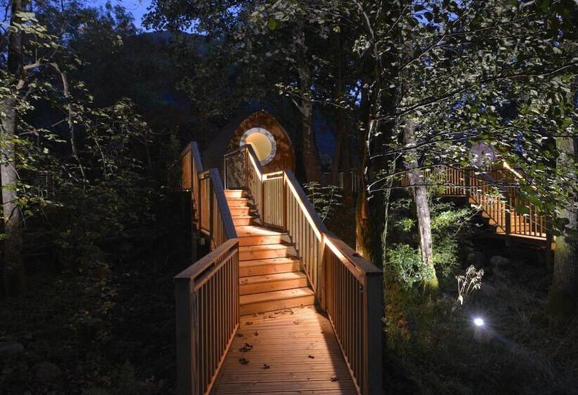 酒店 Riverbeds Lodges With Hot Tubs