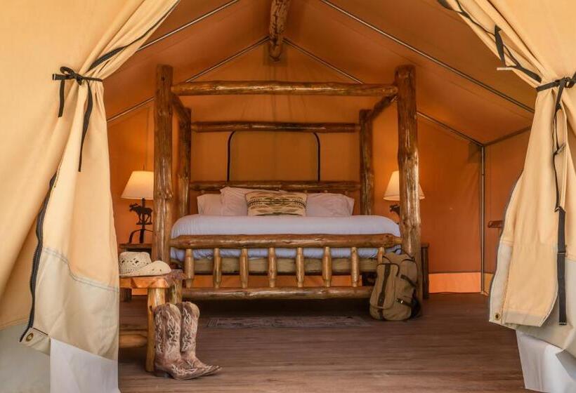 Отель Teton Peaks Resort