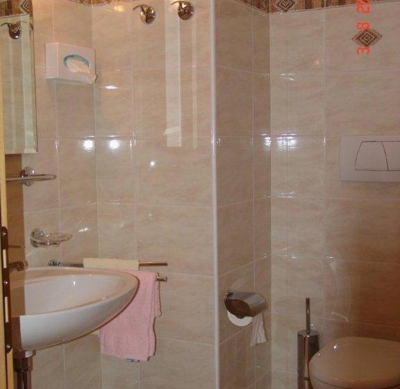 هتل Albergo Fiordaliso