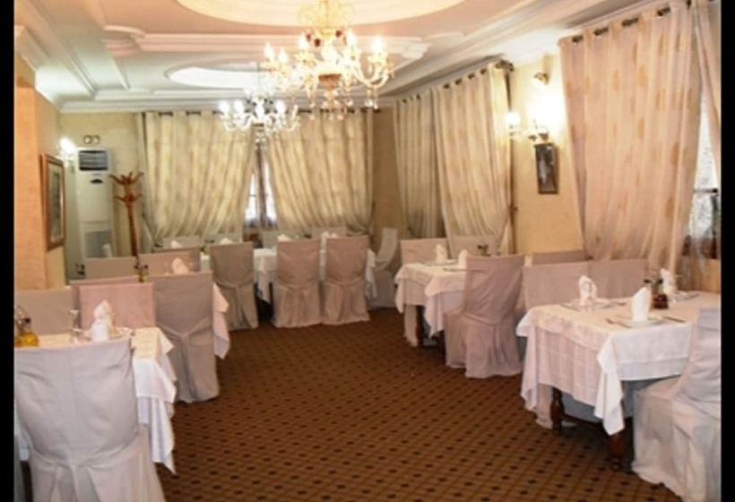 هتل Houna El Ferdaous