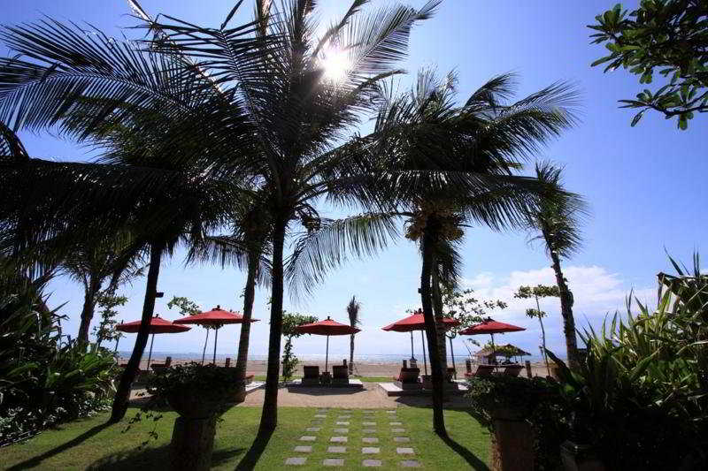 Hotel Kupu Kupu Barong Beach Resort