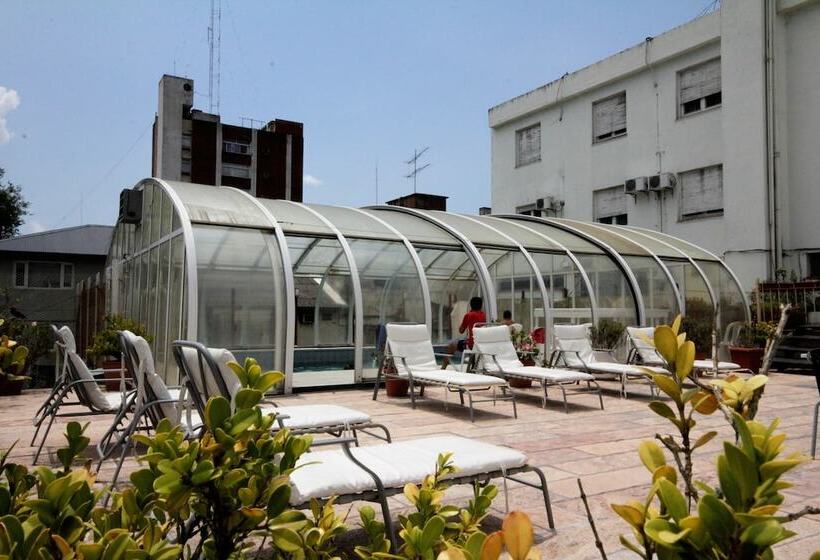 هتل Libertador De Pinamar