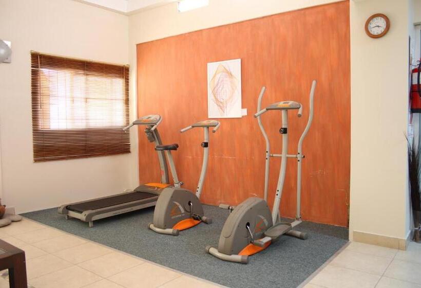 هتل Libertador De Pinamar