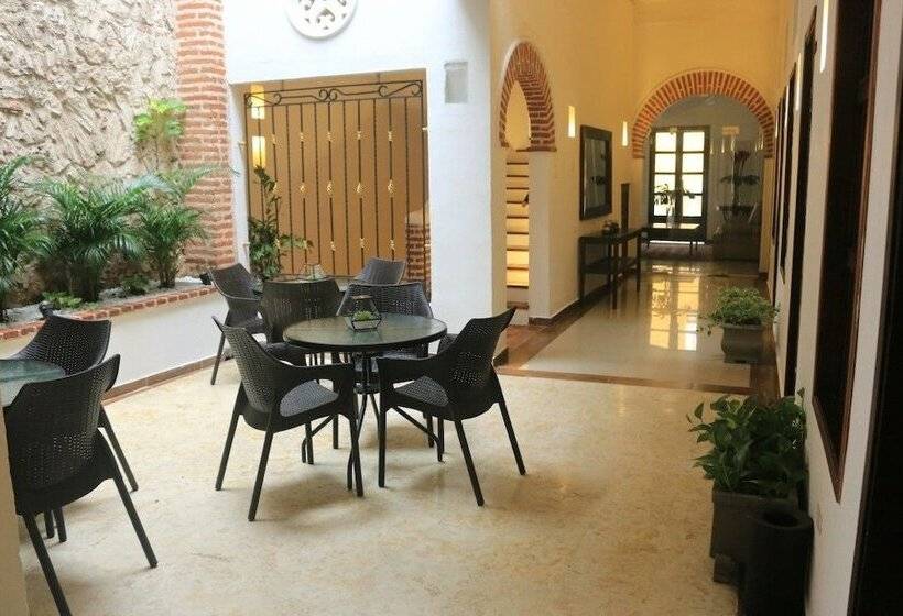 ホテル Portal De San Diego By Hmc