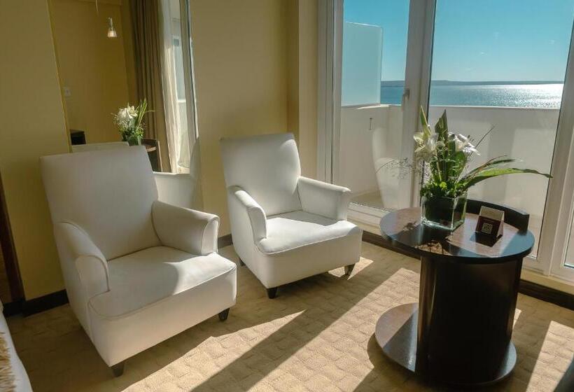 فندق Rayentray Grand