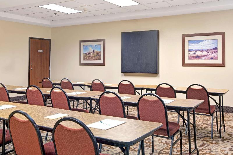 هتل Wingate By Wyndham Houston Bush Intercontinental Airport